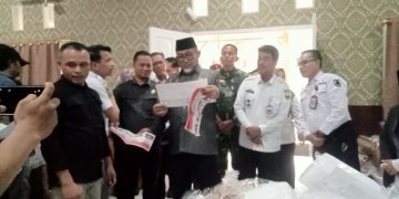 Pjs. Gubernur Sudirman Sidak Persiapan Logistik Jelang Pilkada di KPU Muaro Jambi