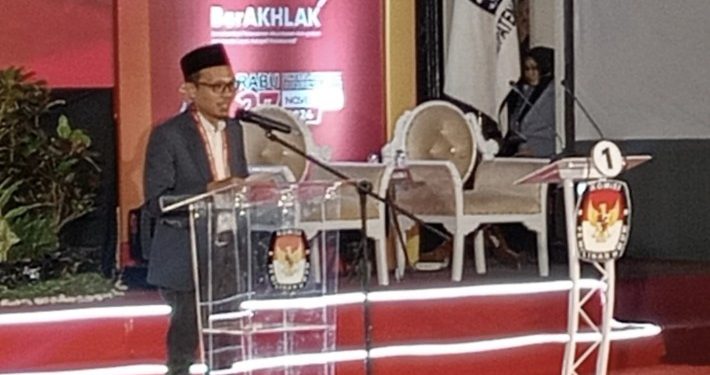 Debat Publik Perdana Pemilihan Bupati dan Wakil Bupati Merangin  2024-2029 dibuka Ketua KPU Alber Trisman