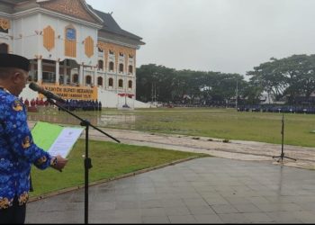 Meskipun Diguyur Hujan, PNS di Merangin tetap Ikuti Upacara HUT Korpri ke-53 