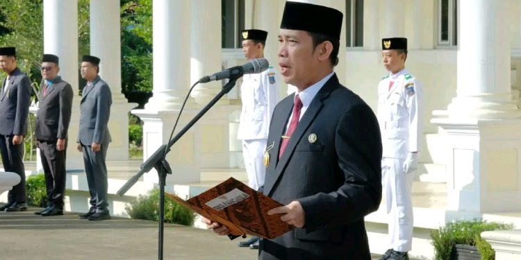 Pemkab Tanjab Barat Gelar Upacara Peringati Hari Pahlawan