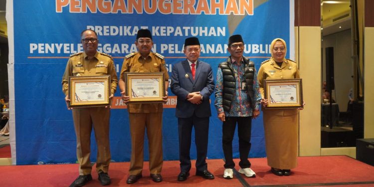 Gubernur Al Haris Tegaskan Pentingnya Peningkatan Kualitas Pelayanan Publik