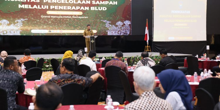 Gelar Webinar Seri Ke-57, Ditjen Bina Keuda Bahas Peningkatan Kualitas Pengelolaan Sampah melalui BLUD