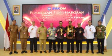 BSKDN Kemendagri Beri Penghargaan kepada Pemda dengan Kinerja Keuangan Terbaik, Ini Penerimanya