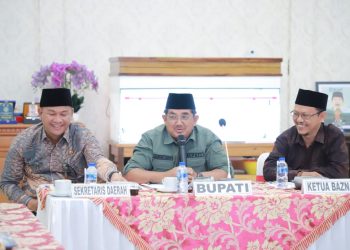Dukungan Penuh Bupati Anwar Sadat untuk Program Zakat di Tanjab Barat