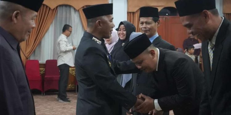 Pj Bupati Merangin Lantik Pejabat Fungsional Dinas PMPTSP-TK 