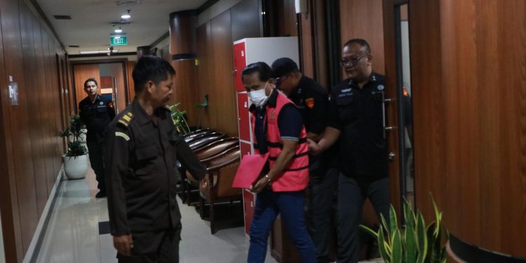 Kejaksaan Agung Tahan RS oknum Hakim dalam Perkara Suap Gratifikasi Penanganan Perkara Ronald Tannur