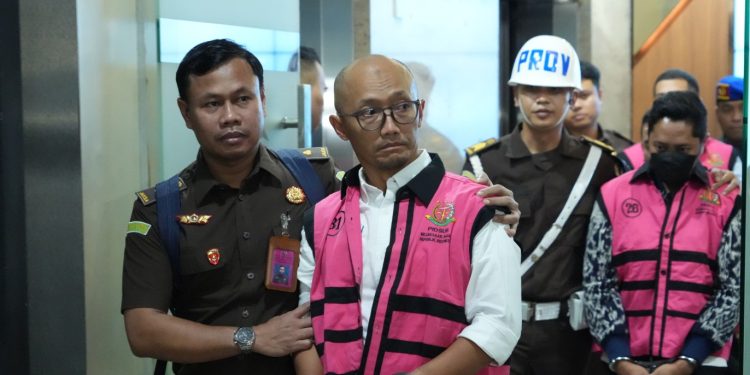 Kejaksaan Agung Tahan 7 Tersangka Kasus Korupsi Tata Kelola Minyak Mentah di PT Pertamina, Kerugian negara Rp193,7 triliun