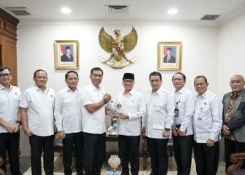 Menteri Desa PDT Yandri Laporkan Kades yang Salahgunakan Dana Desa Ke Bareskrim  