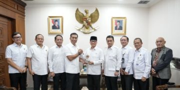 Menteri Desa PDT Yandri Laporkan Kades yang Salahgunakan Dana Desa Ke Bareskrim  