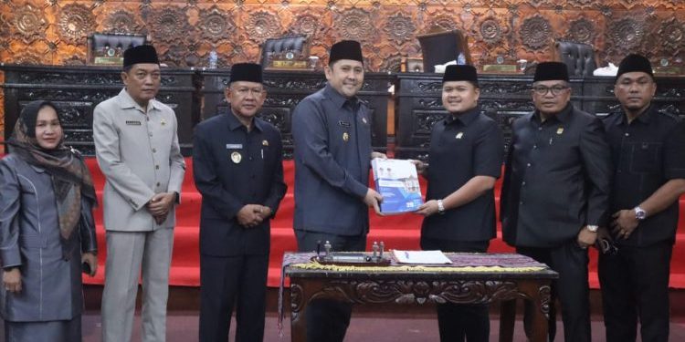 DPRD Merangin Gelar Rapat Paripurna, Bupati M Syukur Sampaikan LKPJ 2024