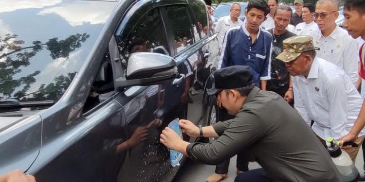 Mobil Dinas dipasang Stikter, Bupati Merangin M Syukur : Mobil Dinas Bukan Mobil Pribadi