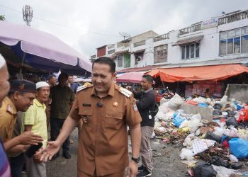 Bupati Merangin M Syukur Berang Melihat Sampah dibuang Sembarangan