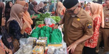 Sekda Sudirman: Bazar Ramadhan Bantu Masyarakat Penuhi Kebutuhan Pokok