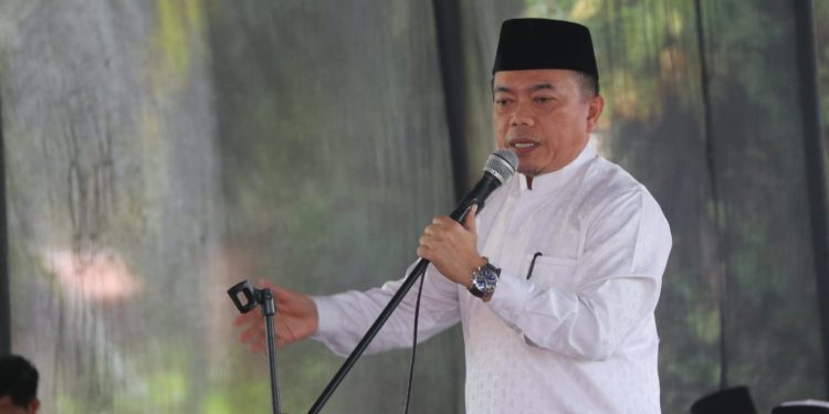 Gubernur Al Haris Halal Bi Halal Bersama Masyarakat Tanjung Raden