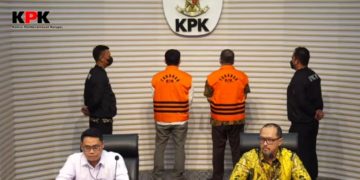 KPK Tahan 2 Tersangka Kasus Korupsi PT Perusahaan Gas Negara