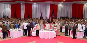 Panglima TNI Dampingi Presiden Prabowo dalam Acara Halal Bihalal Bersama Purnawirawan TNI AD