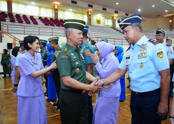 Mabes TNI Gelar Upacara Kenaikan Pangkat 76 Perwira Tinggi TNI