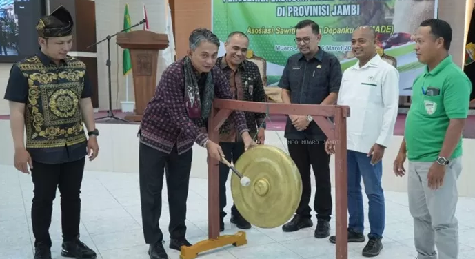 Wabup Muaro Jambi Resmi Buka Kegiatan Workshop Hilirisasi Produk UKMK, Produk Sawit Penggerak Hijau