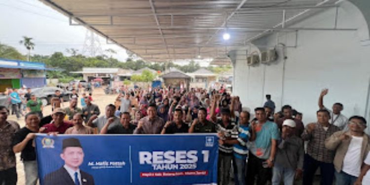 Ketua DPRD Jambi Lakukan Reses Pertama di Mendalo Darat