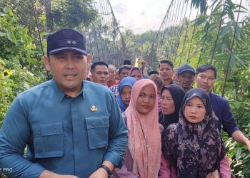 Jembatan Gantung Limbur Sudah Bisa Dilewati dan Diusulkan Jadi Permanen Konvensional