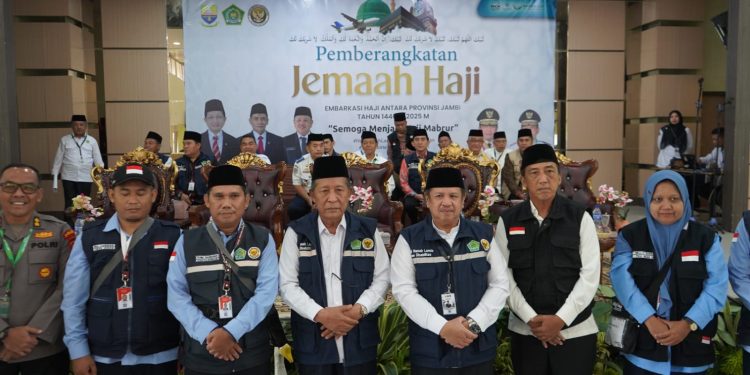 Lepas JCH Kloter 13, Wagub Sani: Jaga Fisik, Mental dan Kesehatan