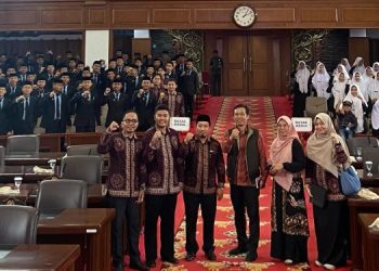 DPRD Provinsi Jambi Sambut Baik Kunjungan Belajar Santri PKP Al Hidayah