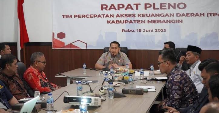 Bupati Merangin H M Syukur Buka Rapat Pleno TPAKD