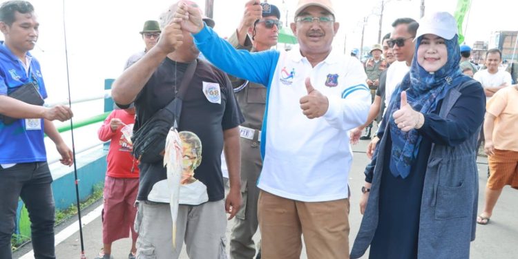 Bupati Anwar Sadat Buka Lomba Mancing Mania Kuala Tungkal
