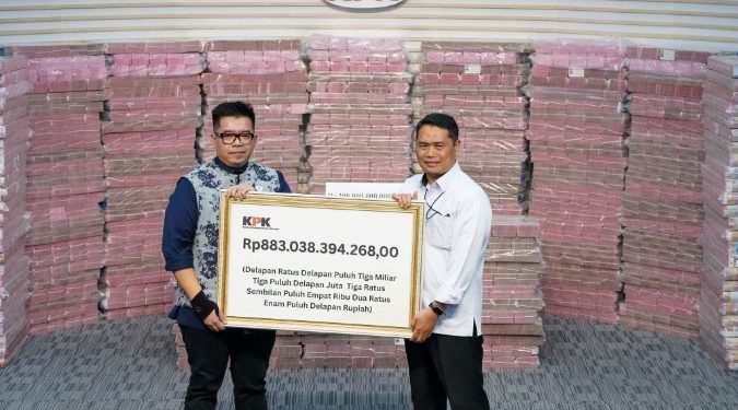 KPK Serahkan Uang Hasil Rampasan Kasus Korupsi ke PT Taspen Rp883 Milyar