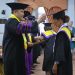 Bupati  Merangin M. Syukur Mewisuda 147 Siswa Sekolah Tangguh