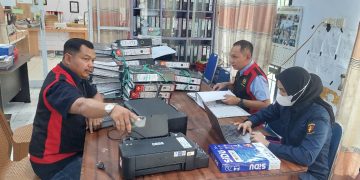 Kejati Jambi Lakukan Penggeledahan dan Sita Barang Bukti di Kantor Sekretariat DPRD Merangin dugaan Perkara Korupsi Tahun 2019-2024