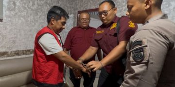 Tim Tabur Kejagung Bersama Kejati Jambi Amankan Terpidana Asril, DPO Kasus Penggelapan