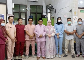 Bupati Kunjungi RSUD Saat Idulfitri, Berikan Dukungan kepada Pasien
