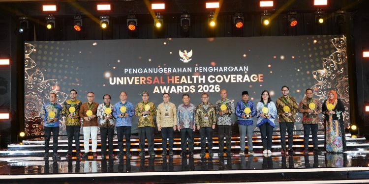 Bupati Anwar Sadat Terima UHC Awards 2026, Komitmen Pelayanan Kesehatan Diakui Nasional