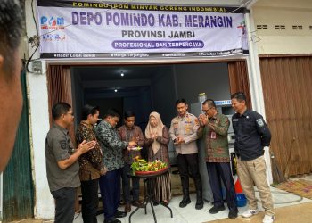 Depo Pomindo Merangin Resmi Beroperasi, Sekda Zulhifni: Kalau Bisa Buka Outlet di Seluruh Desa