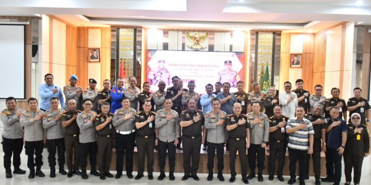 Penguatan Sinergitas Penerapan KUHP dan KUHAP, Kajati Sugeng Hariadi Terima Kunjungan Silaturahmi Kapolda Jambi