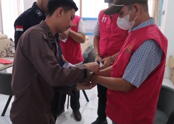 Kejati Jambi Terima Penyerahan Tersangka dan Barang Bukti Kasus Korupsi DAK Fisik SMK di Dinas Pendidikan Provinsi Jambi