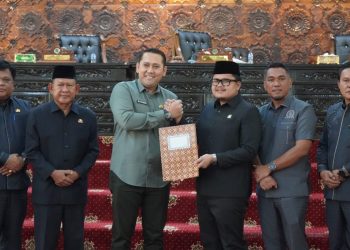 DPRD Merangin Sahkan Ranperda Pertanggungjawaban APBD 2025 Menjadi Perda