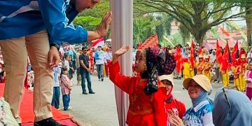 Pawai Memperingati HUT Kemerdekaan RI ke-81 di Kabupaten Merangin Meriah