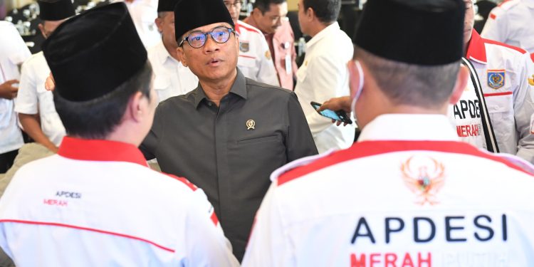 Menteri Desa PDT Yandri Tegaskan Keberadaan KDMP Tidak Akan Menutup Warung-warung di Desa