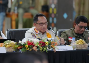 Mendagri Pastikan Penanganan Pascagempa NTT Fokus Pulihkan Layanan Dasar dan Percepat Pendataan 