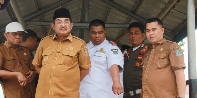 Dermaga Apung Tanjung Senjulang Ambruk, Bupati Pastikan Perbaikan Segera Dilakukan