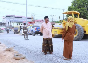 Bupati Anwar Sadat Tinjau Jalan Jalur 2 Merlung, Minta Infrastruktur Dijaga Bersama