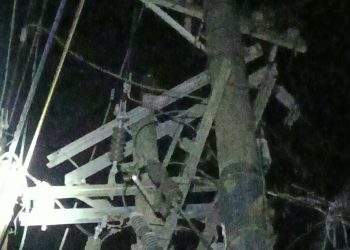 Trafo PLN di Dekat Simpang Tiga Arah Sungai Mas Merangin Rusak, Arus Listrik ke Pelanggan Mati