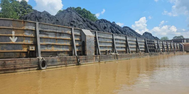 Kejaksaan Agung Umumkan Lelang Benda Sitaan Batu Bara Senilai Rp263,08 Miliar Perkara Korupsi Tambang PT AKT
