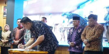Buka Konsultasi Publik RPJMD 2025-2029, Bupati M. Syukur: “Mau Kerja atau Mundur!”