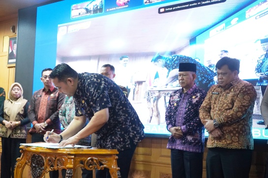Buka Konsultasi Publik RPJMD 2025-2029, Bupati M. Syukur: “Mau Kerja atau Mundur!”