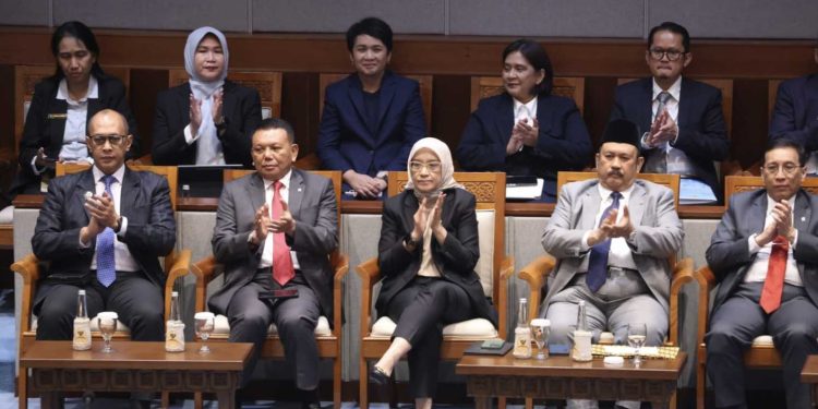 DPR Setujui RUU Satu Data Indonesia Menjadi Undang-Undang 