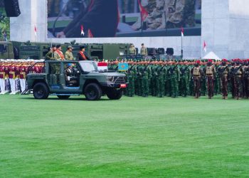Panglima TNI Tinjau Gladi Bersih Upacara HUT Ke-81 TNI Tahun 2026